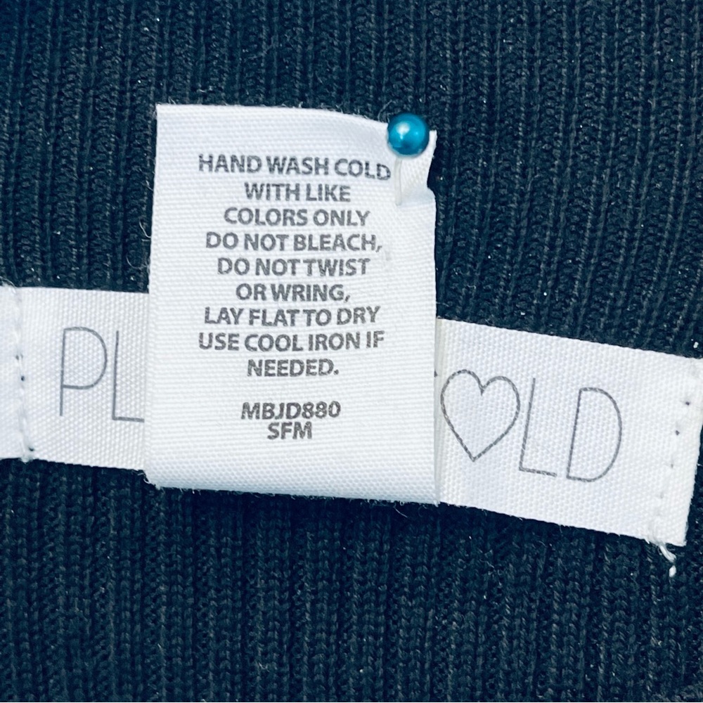 Women's Lace Up Long Sleeve Little Black Dress with Keyhole Peephole M Juniors - Picture 5 of 7